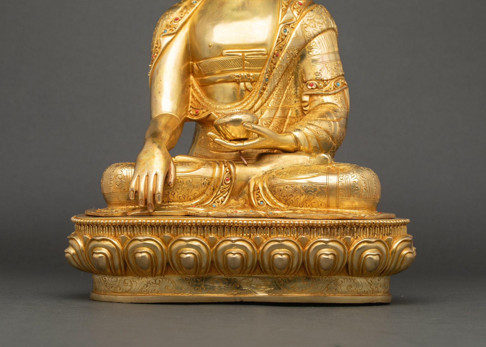 Sitting Buddha Statue | Nepalese Lost-Wax Casted Copper Artwork