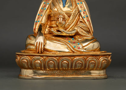 Zabdrung Ngawang Namgel Statue