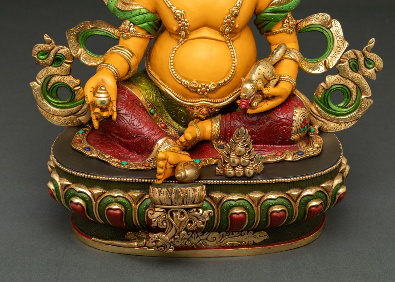 Dzambhala Statue | Buddhist Wealth and Fortune Deity