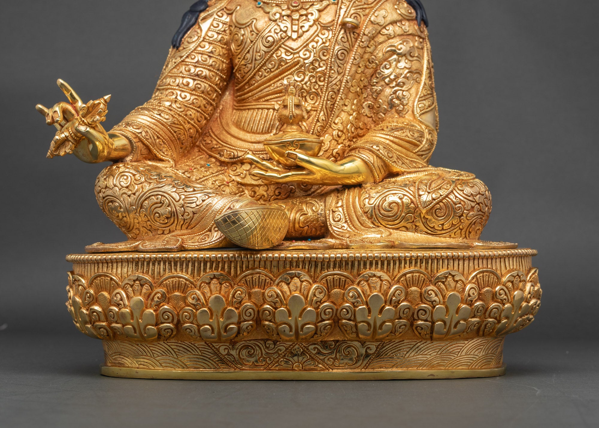 Guru Rinpoche Statue | Tibetan Buddhist Protector & Spiritual Guide