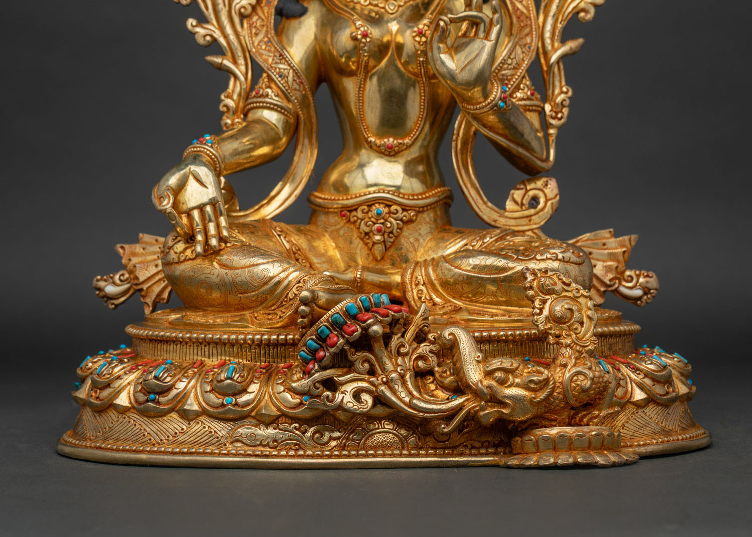 Buddhist Green Tara Statue — Traditional Nepalese Artistry