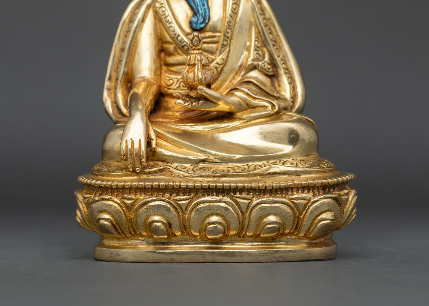 Zabdrung Ngawang Namgyal Statue | Handcrafted in Nepal