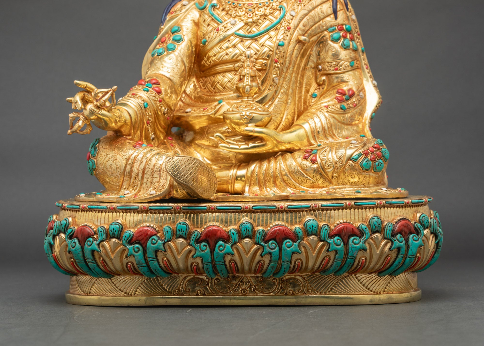 Buy Guru Rinpoche Statue | Spiritual Gift for Buddhist Practitioners