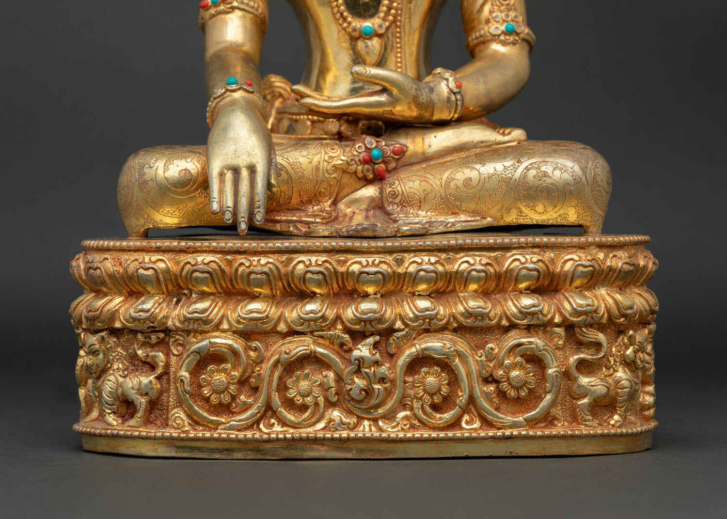 Shakyamuni Buddha Statue