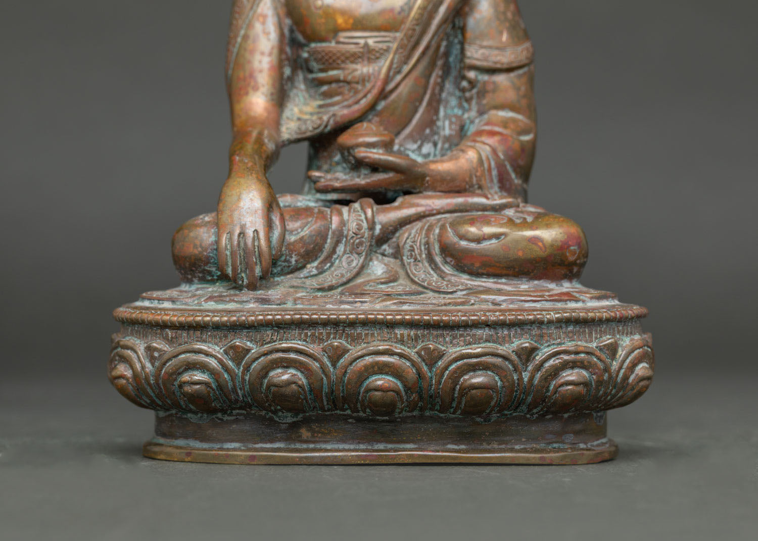 Shakyamuni Buddha Statue | The Historical Buddha