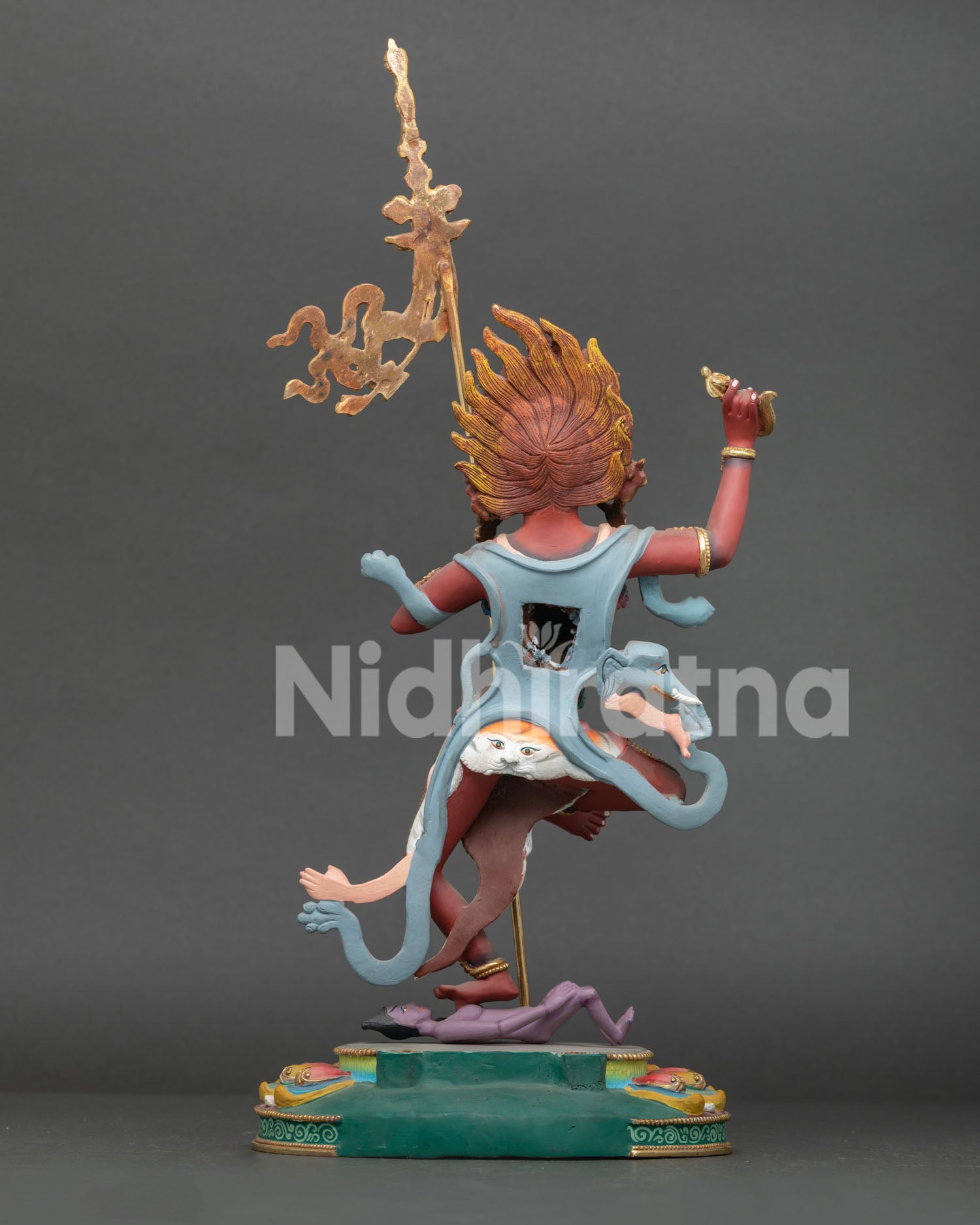 Troma Nangmo Statue