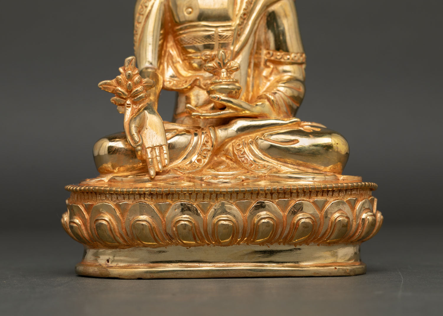 Medicine Buddha Statue