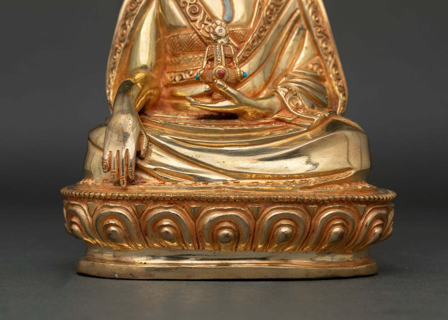 Zabdrung Ngawang Namgyal Statue