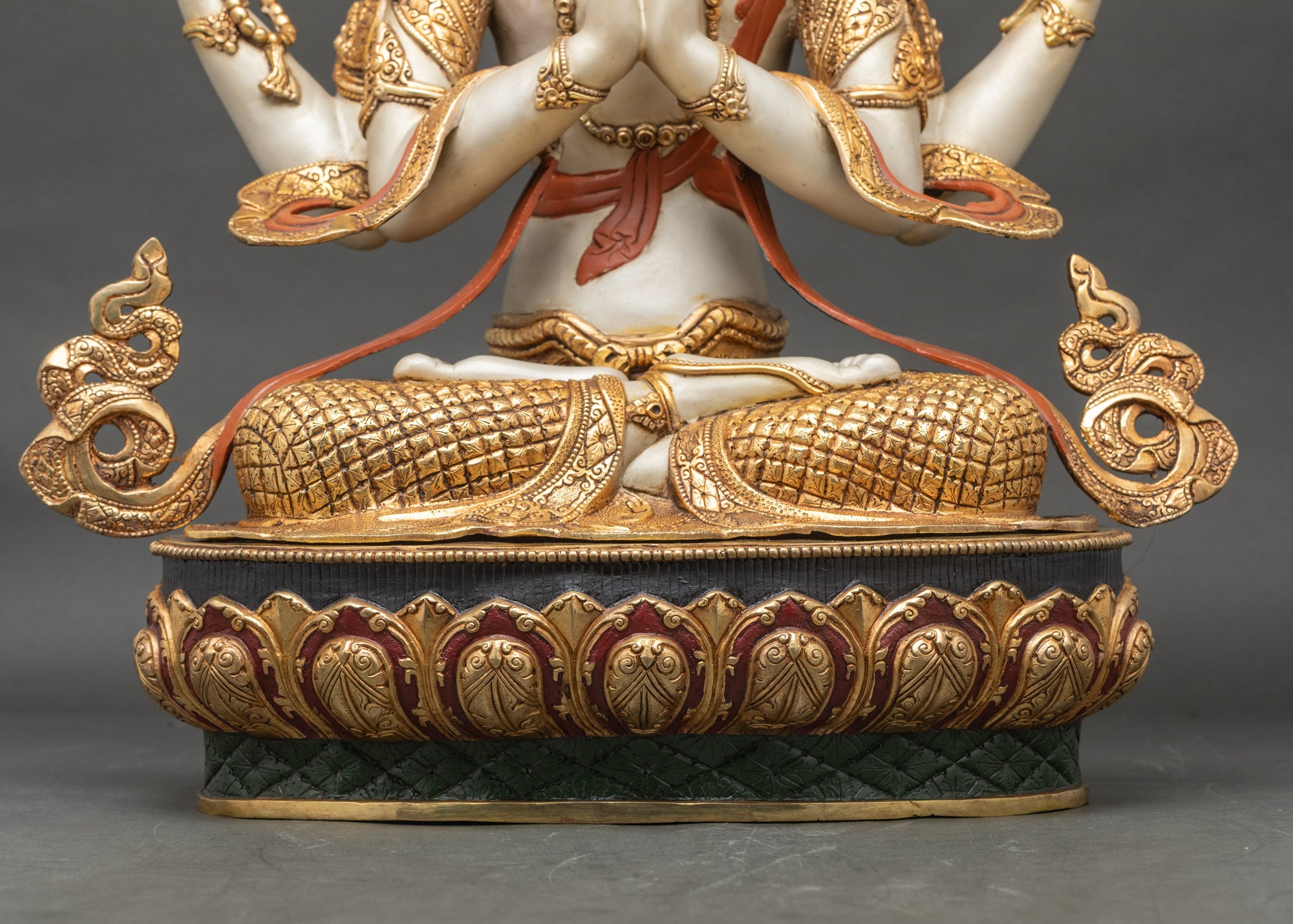 Vibrant Lord Chenrezig Statue | Bodhisattva of Infinite Compassion