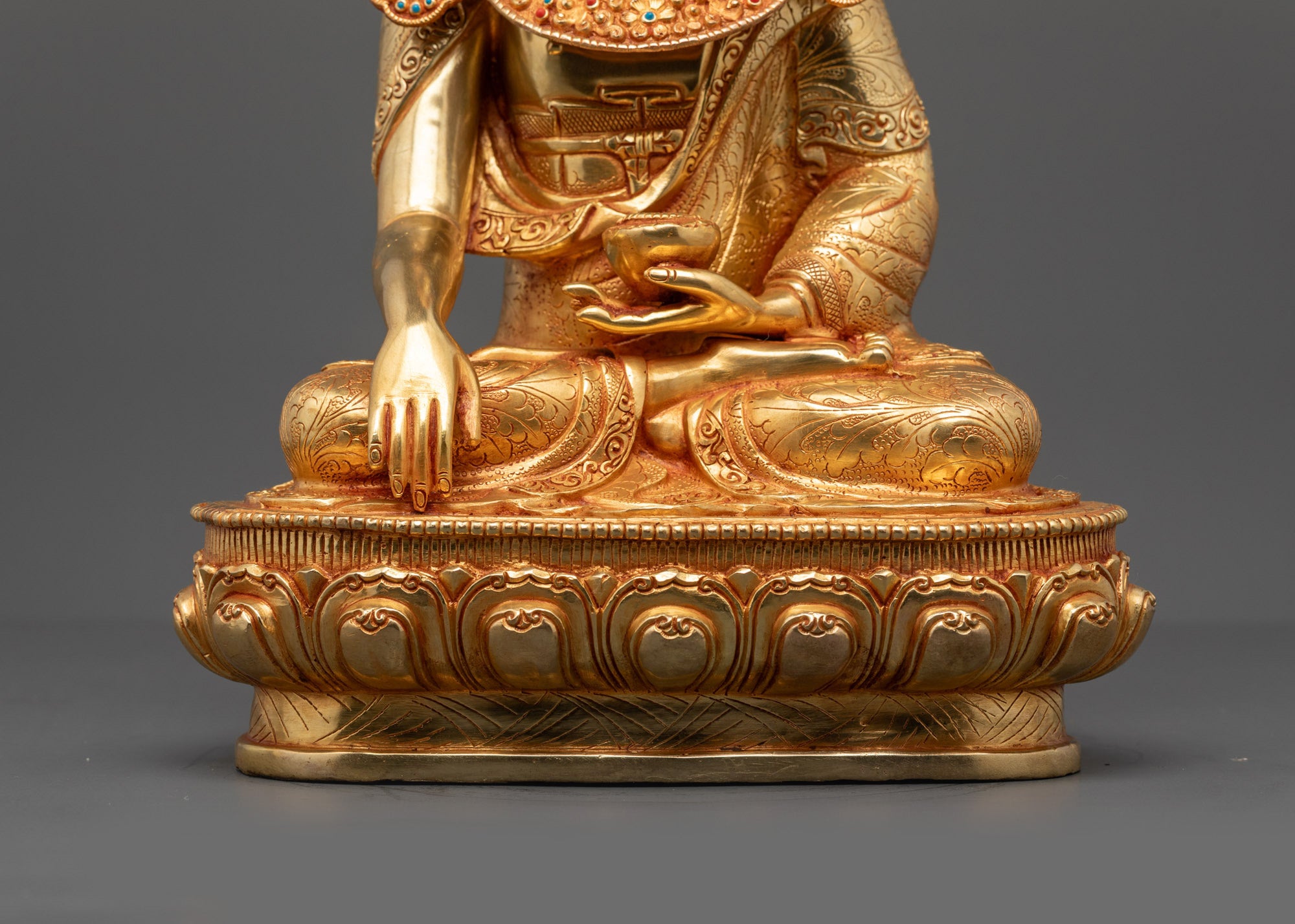 Majestic Jowo Shakyamuni Buddha Statue | Nepalese Buddhist Art
