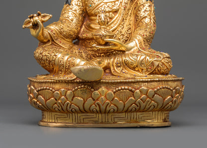 Guru Rinpoche Statue