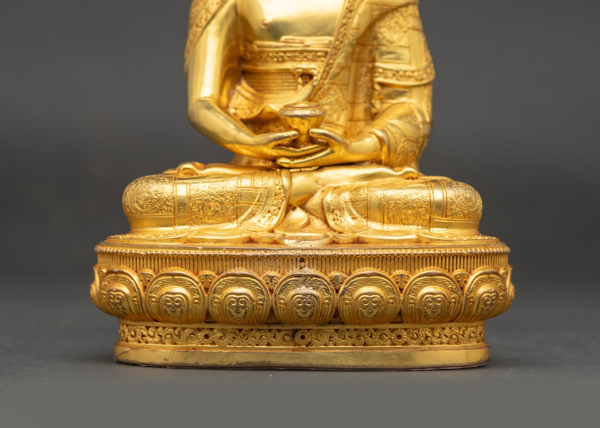 Amitabha Buddha Statue