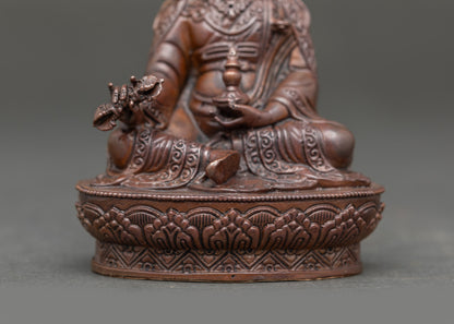 Guru Rinpoche Statue