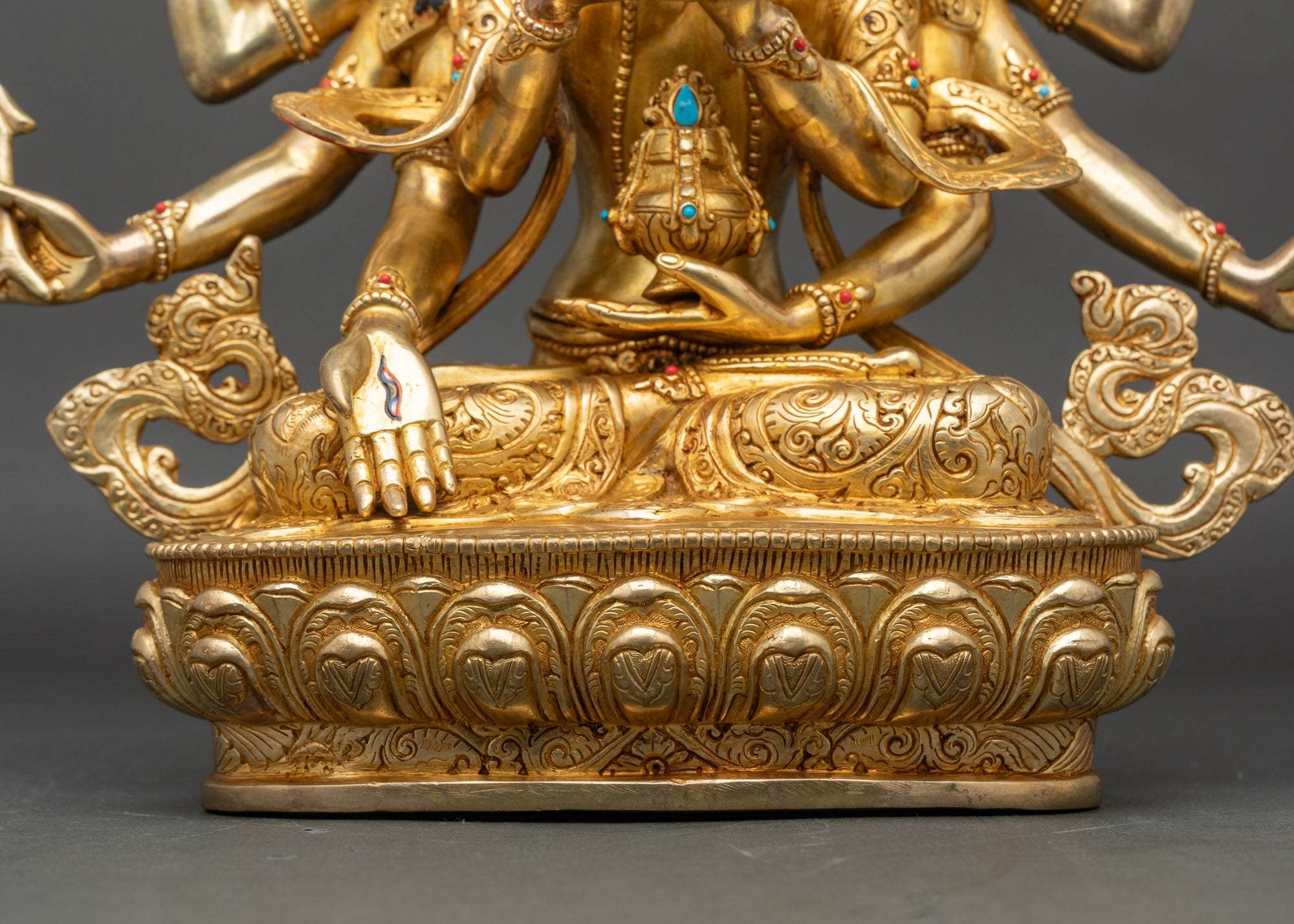 Namgyalma (Ushnishavijaya) Statue | Handcrafted Sculpture from Nepal