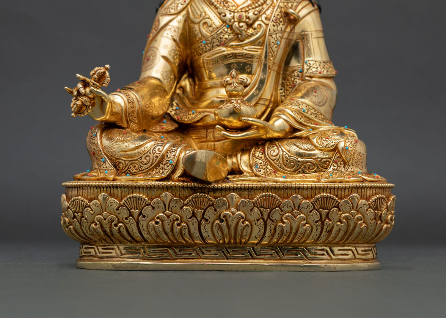Guru Rinpoche Statue | Tibetan Vajrayana Buddhist Master