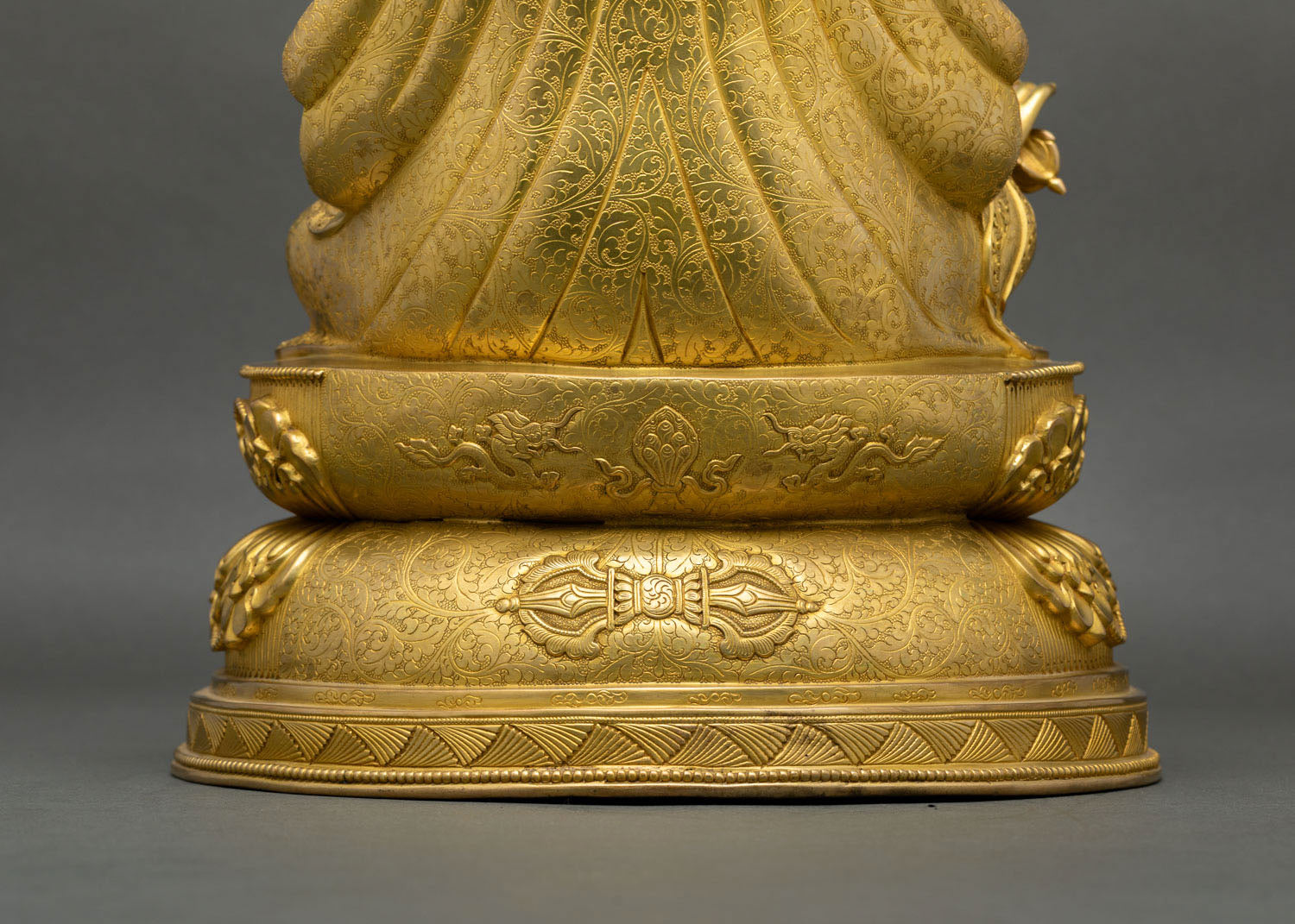 Traditional Guru Rinpoche Statue – Himalayan Buddhist Art
