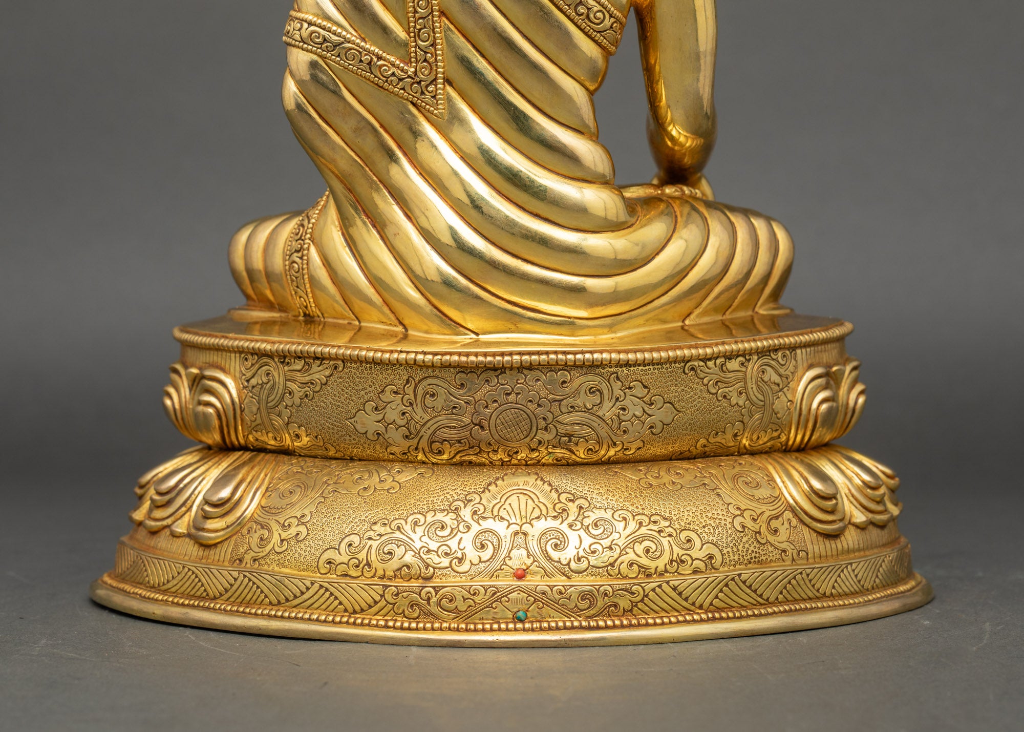 Buddha Shakyamuni Statue | Peaceful Meditation Sculpture for Home