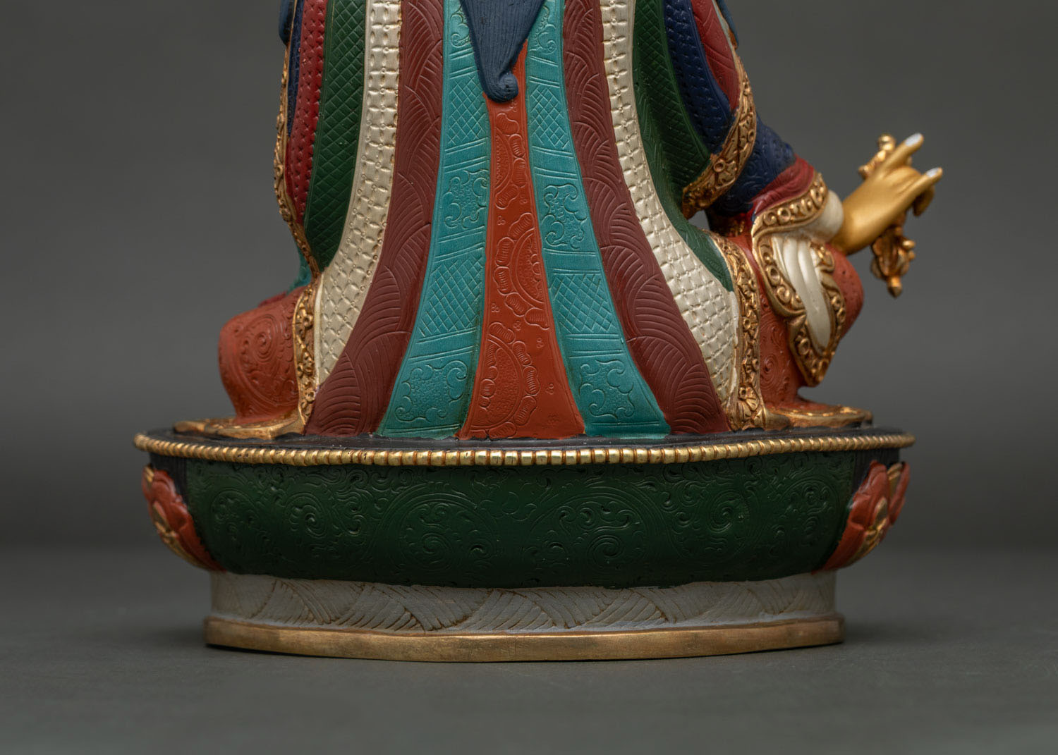 Exquisite Guru Rinpoche Statue for Daily Devotion | Lotus-Born Master