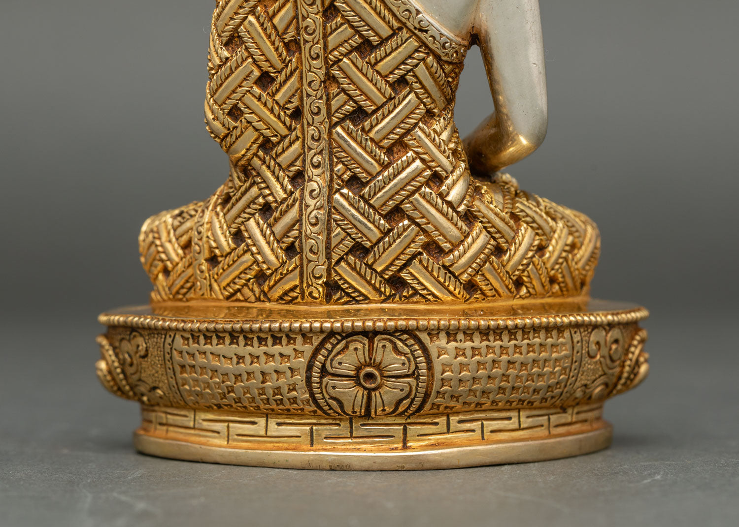 Amitabha Buddha Statue – Buddha of Wisdom and Infinite Light