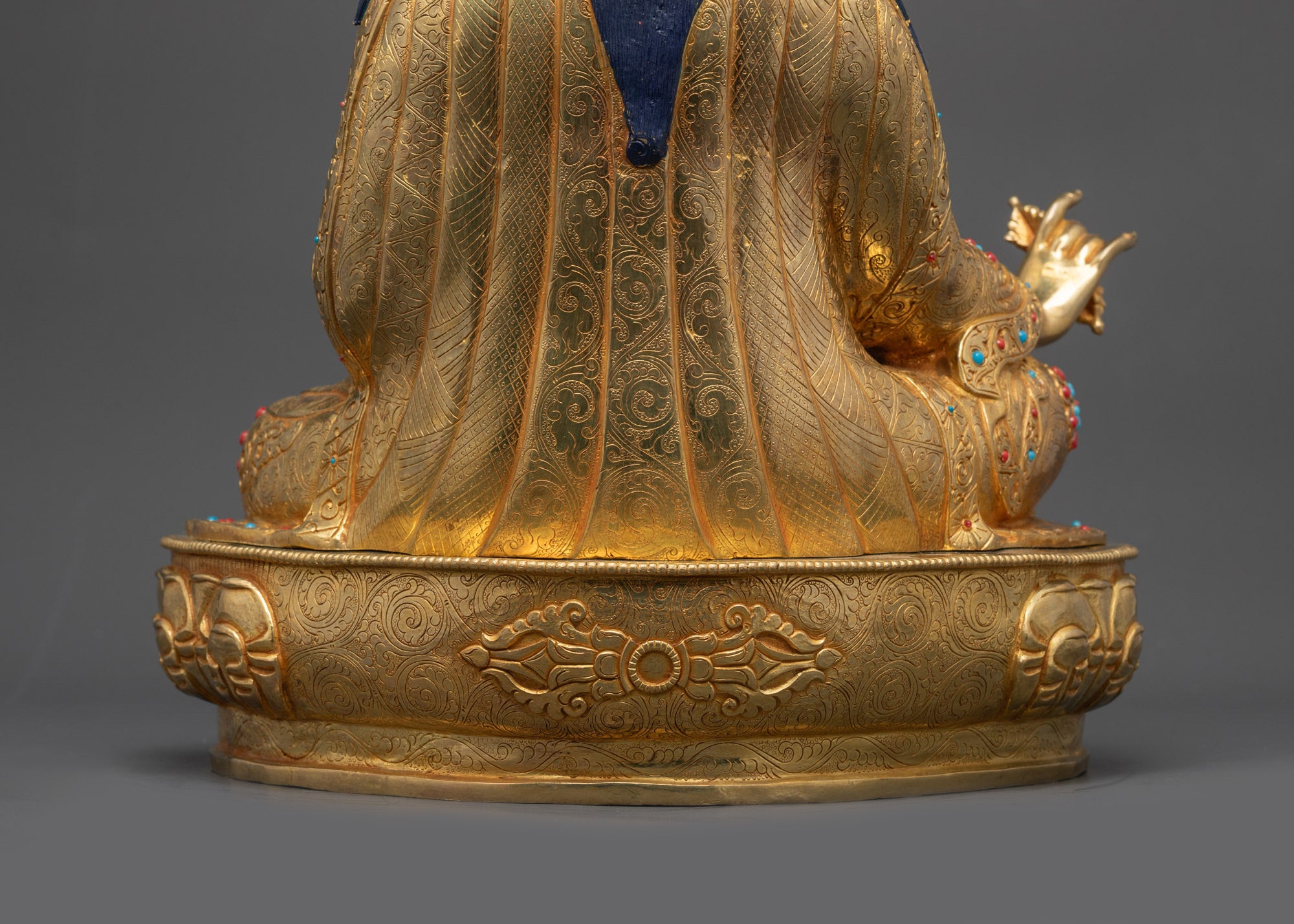 Divine Padmasambhava Statue | Handcrafted Tribute to Lotus-Born Guru