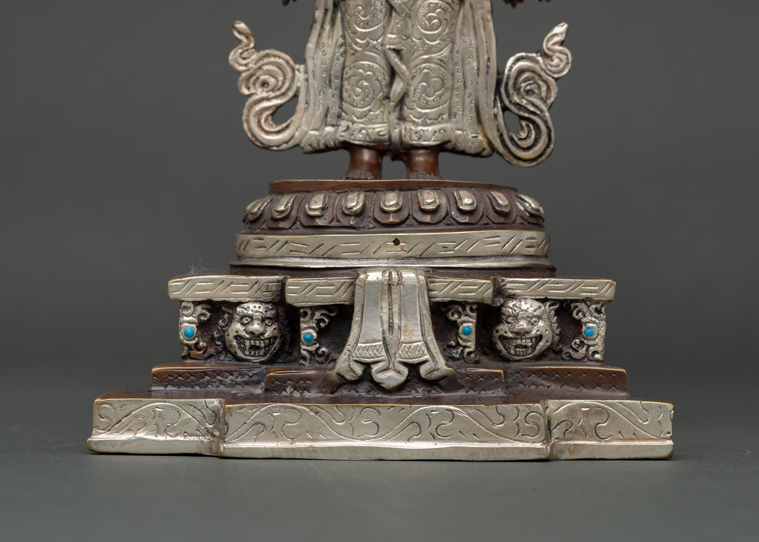 1000 Arm Chenrezig Statue