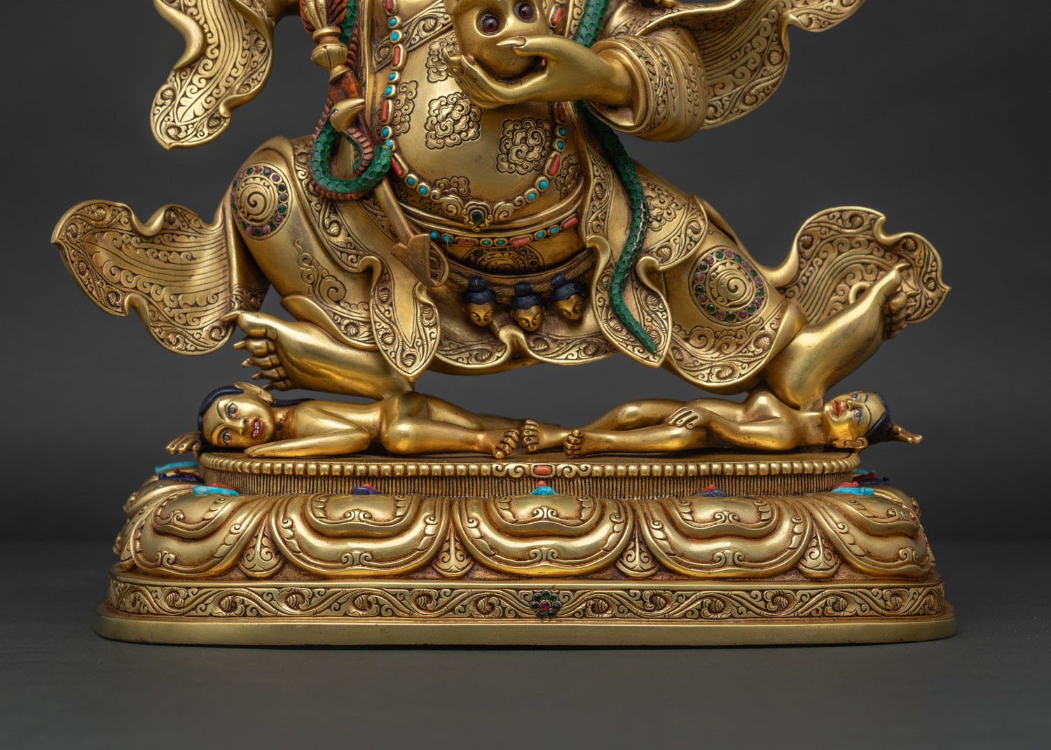 Mahakala Bernagchen Statue