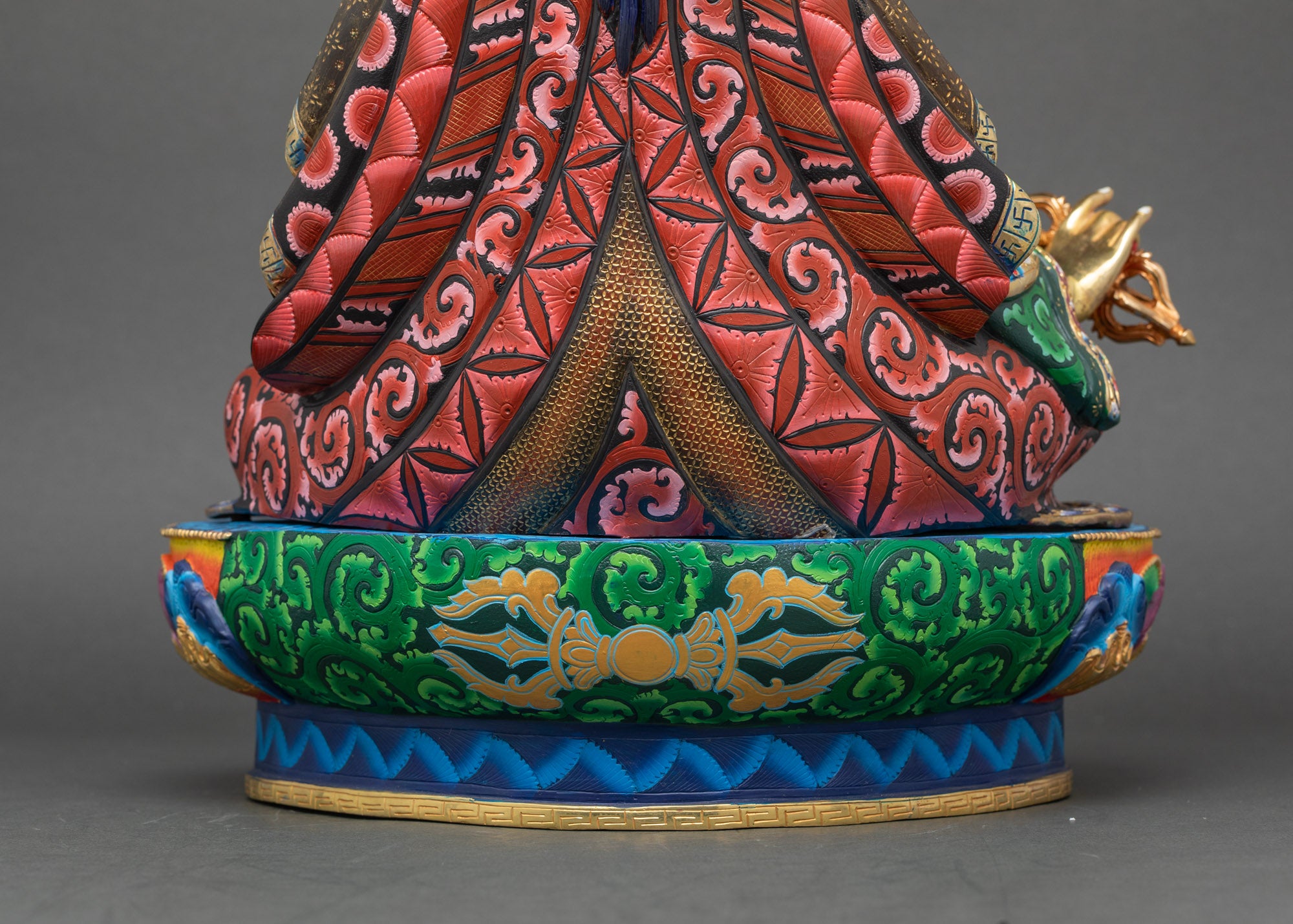 Elegant Guru Rinpoche Statue | Vajrayana Buddhist Master Sculpture