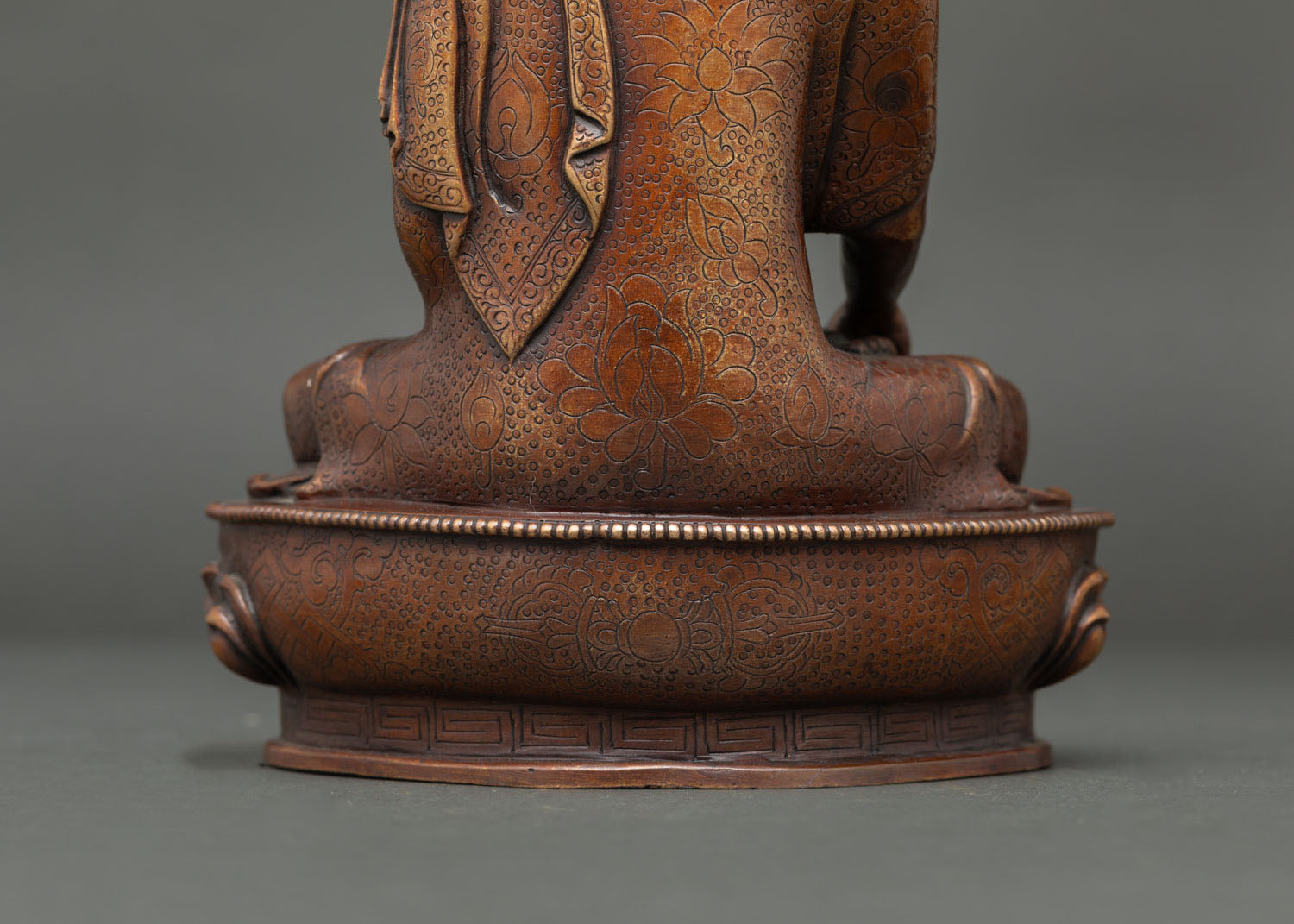 Oxidized Shakyamuni Buddha Statue | Traditional Nepalese Artwork