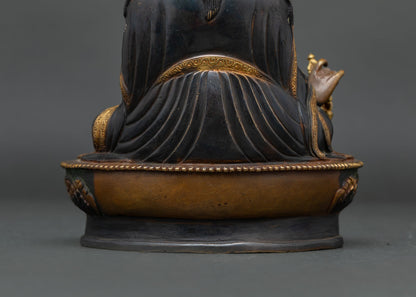 Guru Rinpoche Statue