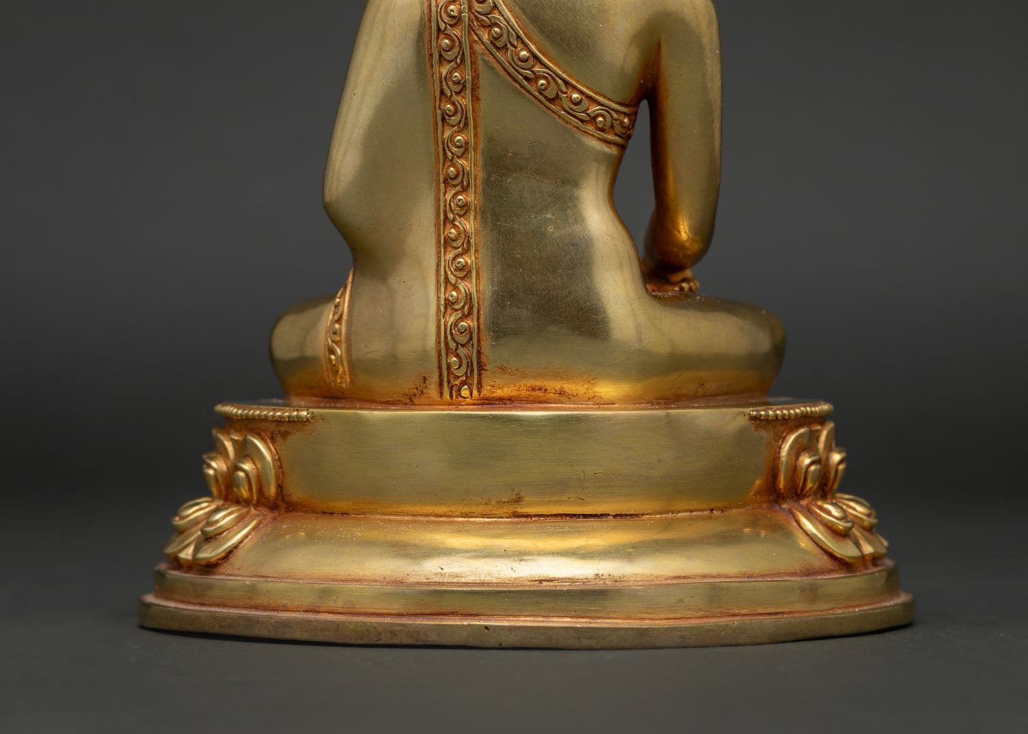 Shakyamuni Buddha Statue | Symbol of Wisdom & Enlightenment