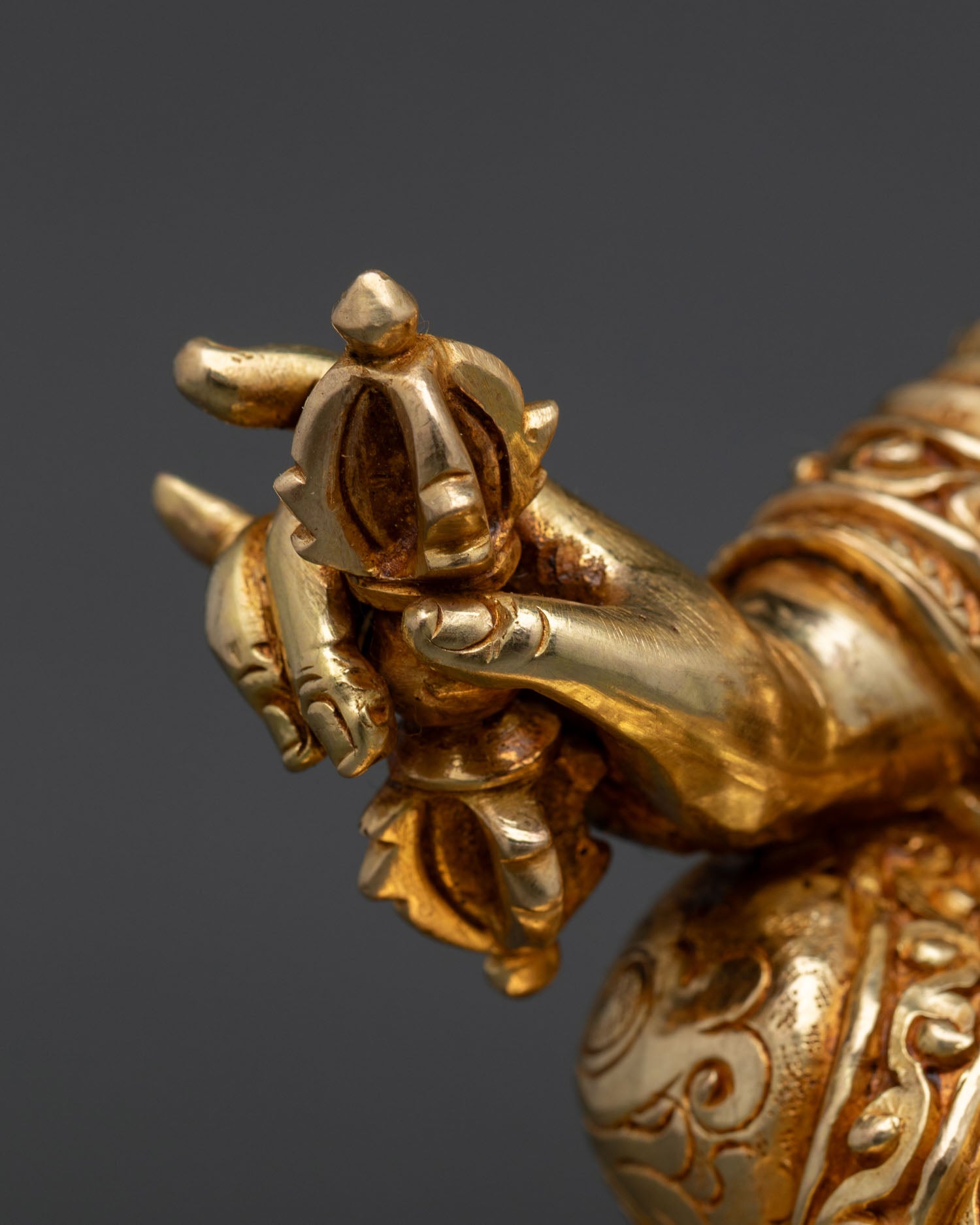 Tibetan Guru Rinpoche Statue | Himalayan Sacred Artwork
