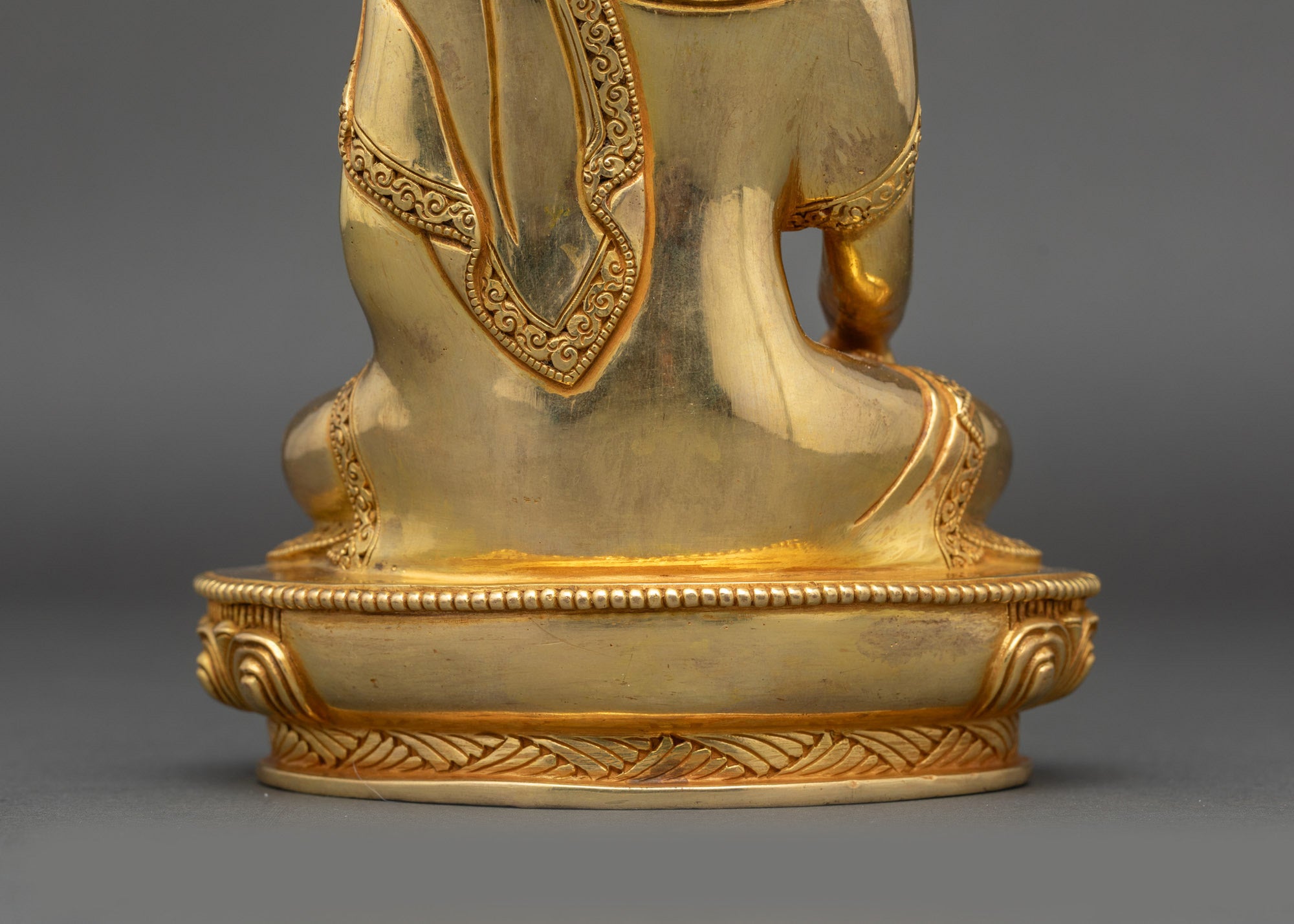 Shakyamuni Buddha Statue