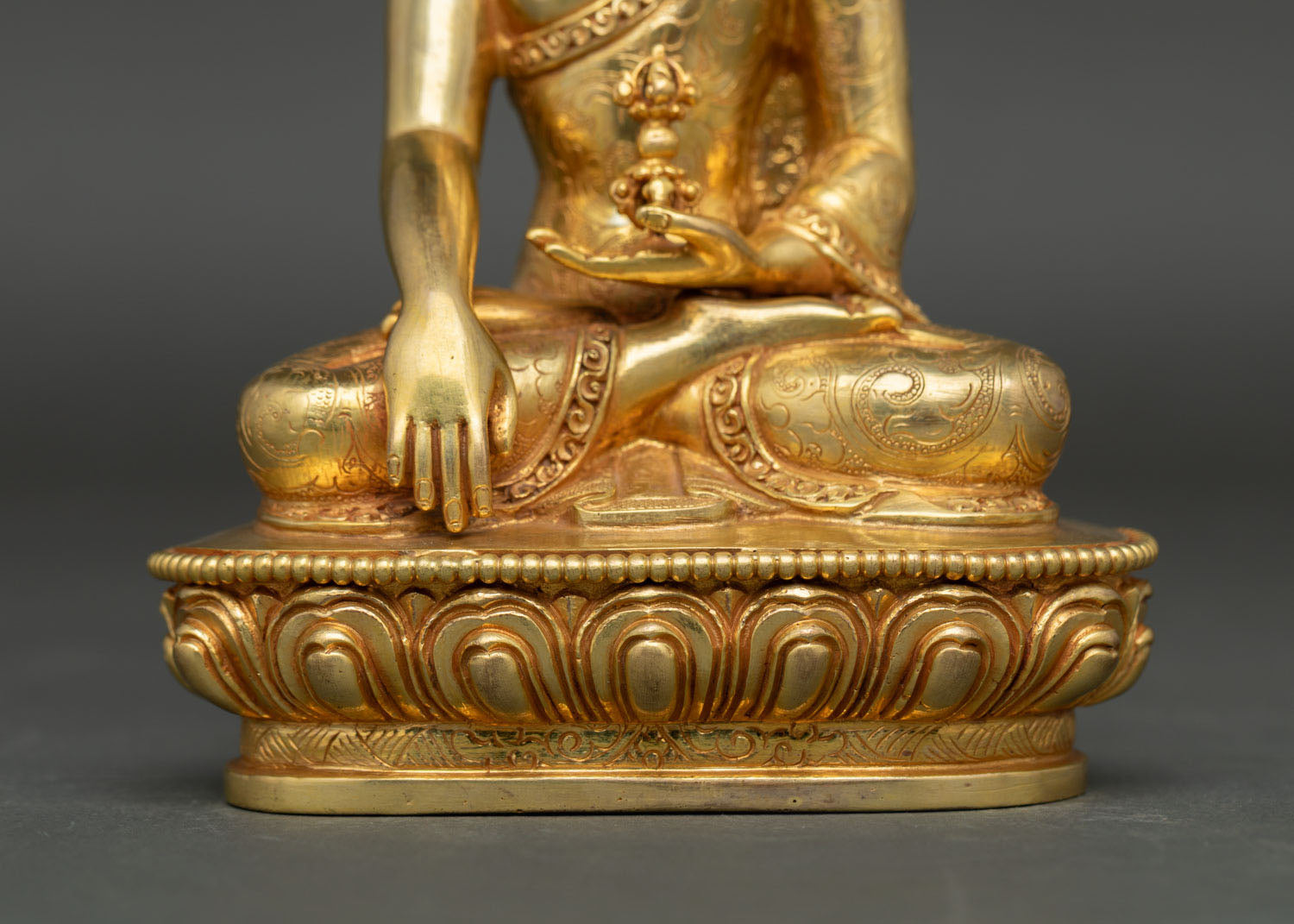 MItrugpa Statue