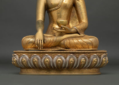Buddha Shakyamuni Statue