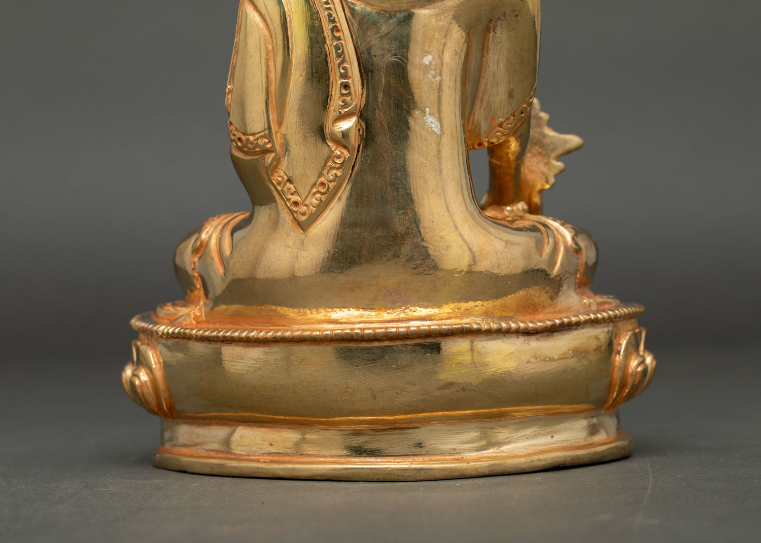 Medicine Buddha Statue