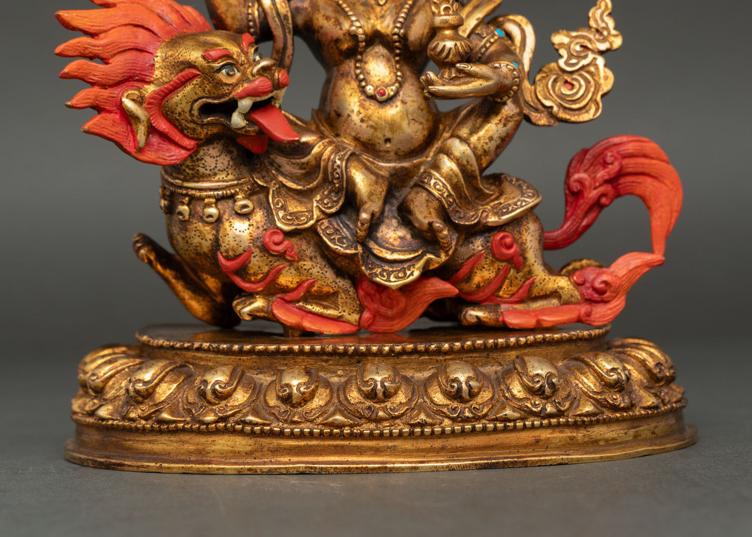 Tseringma Statue