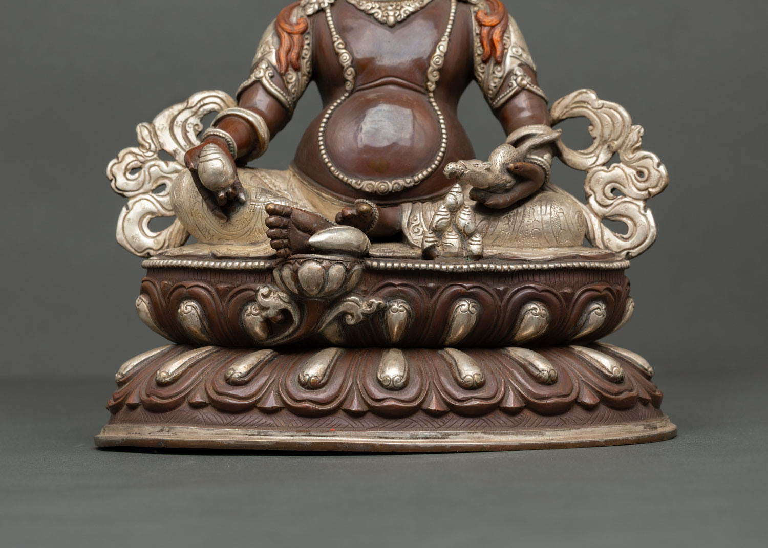 Buddhist Dzambhala Statue for Prosperity and Abundance