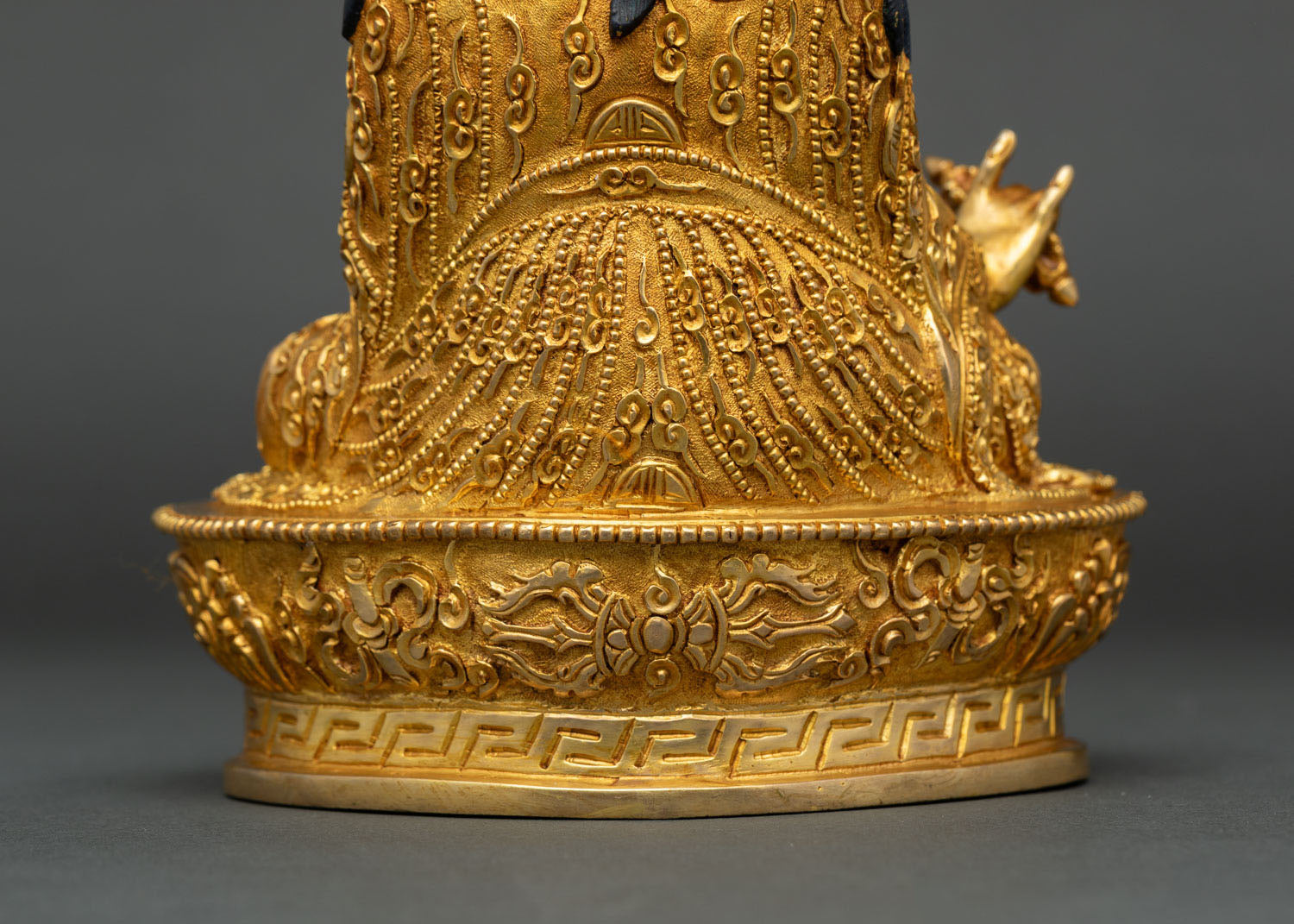 Guru Rinpoche Statue