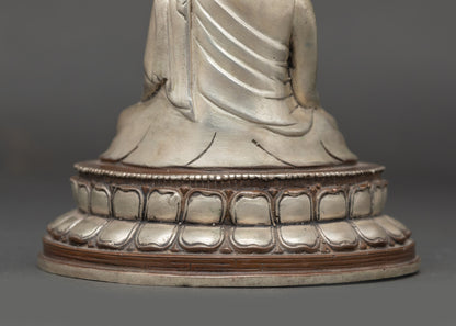Urgen Rinpoche Statue