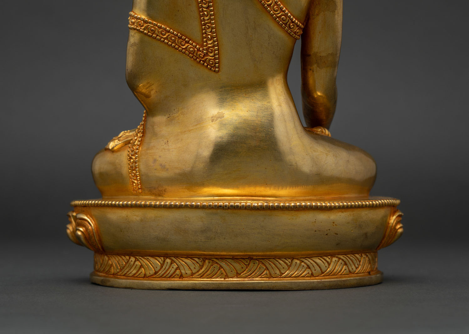 Buddha Shakyamuni Statue