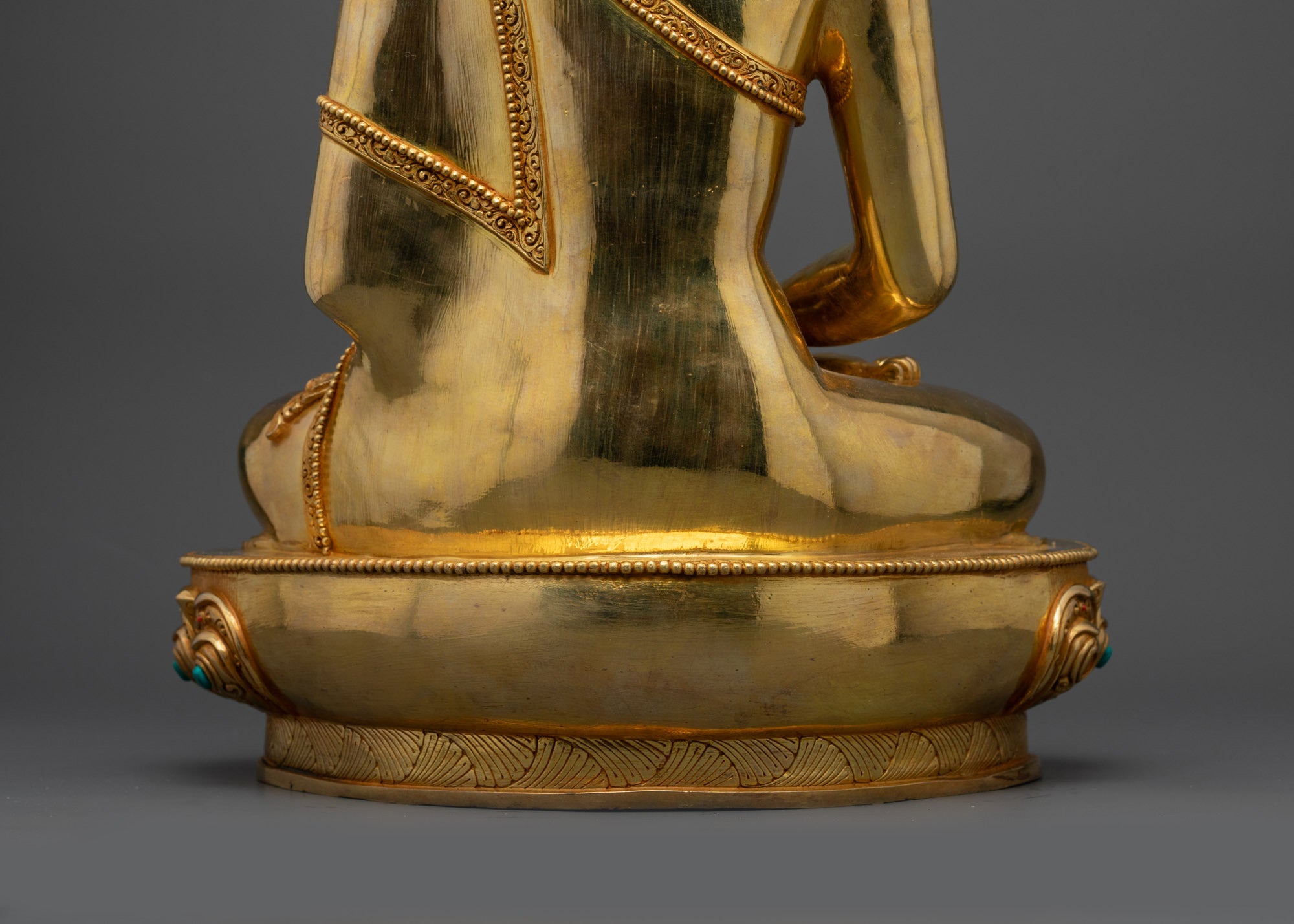 Exquisitely Crafted Amida Nyorai Sculpture | Enlightening Buddha Statue