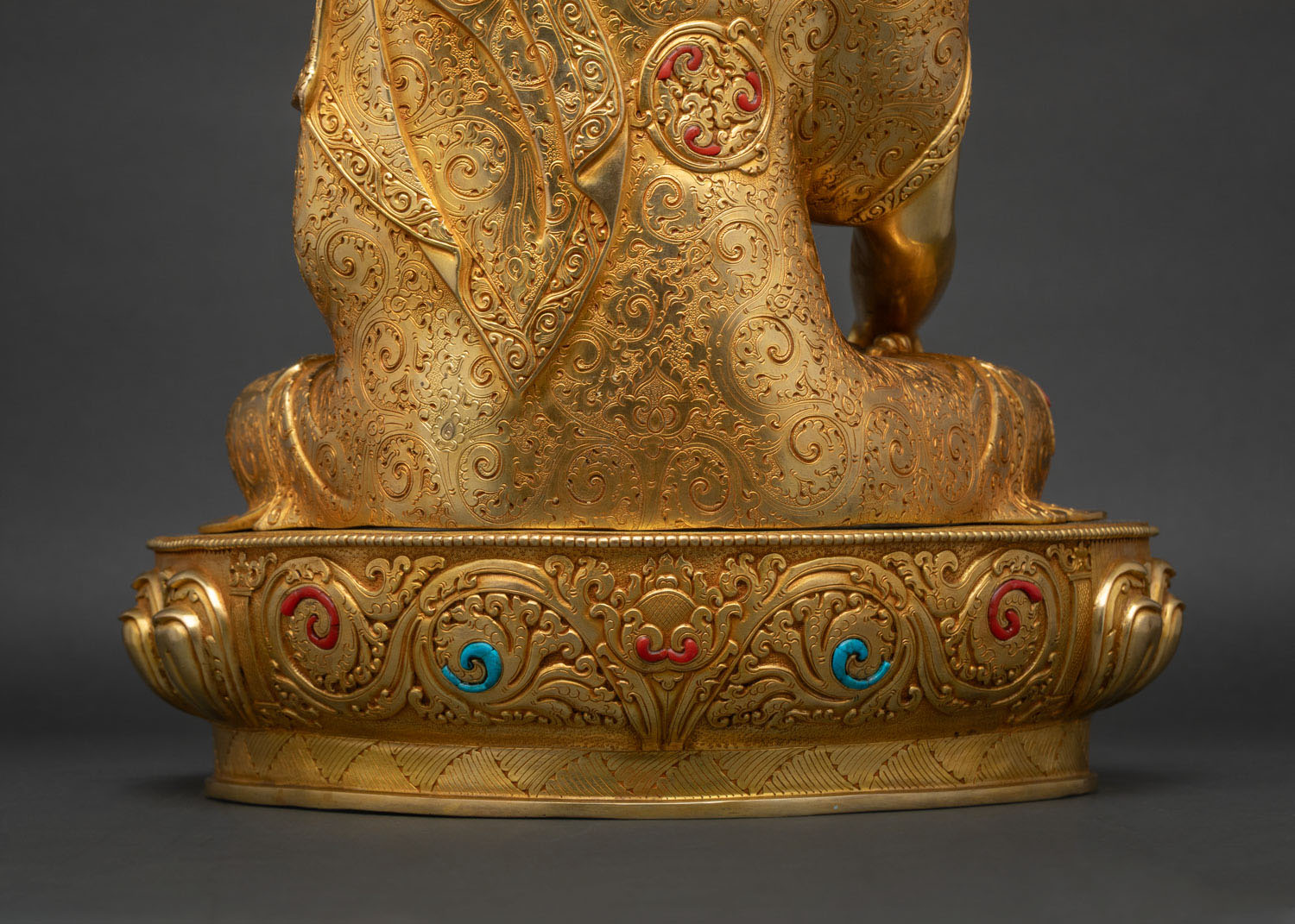 Buddha Shakyamuni Statue