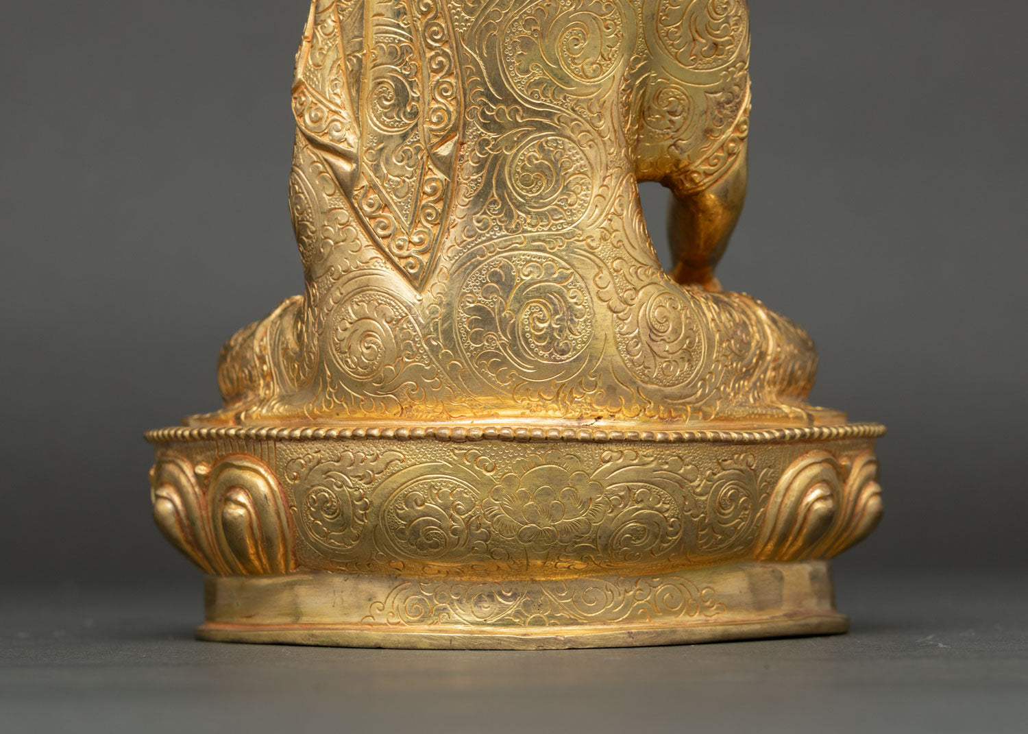 Buddha Shakyamuni Statue