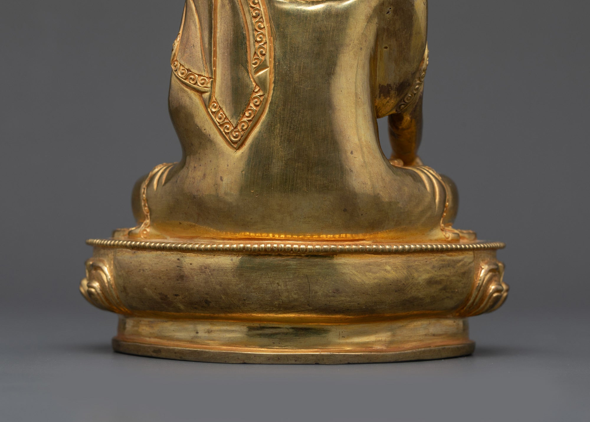 Buddha Shakyamuni Statue