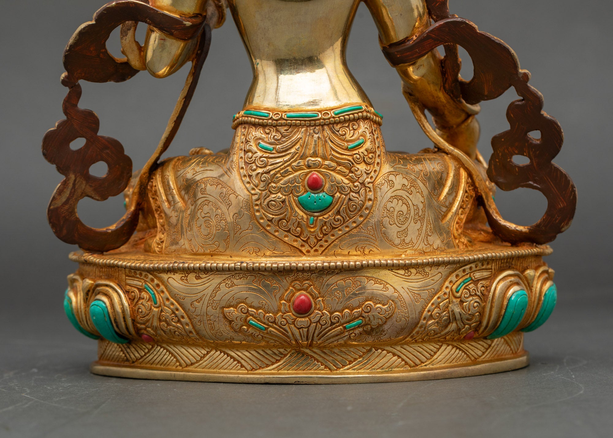 Seven Eyes White Tara Statue for Longevity and Compassion