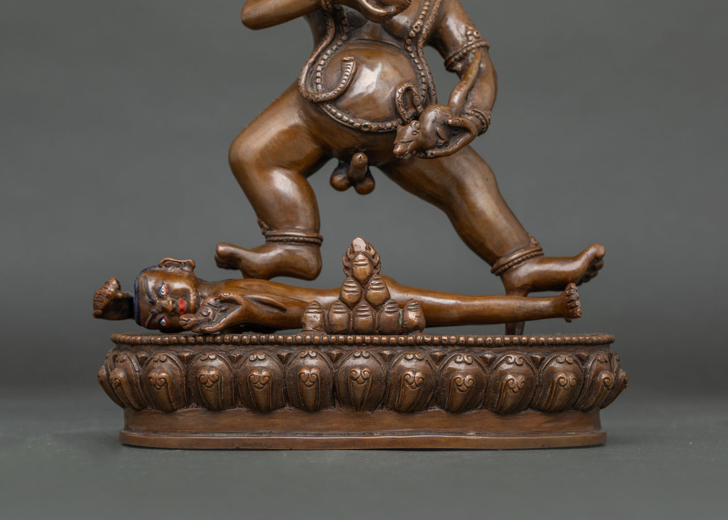 Black Dzambhala Statue