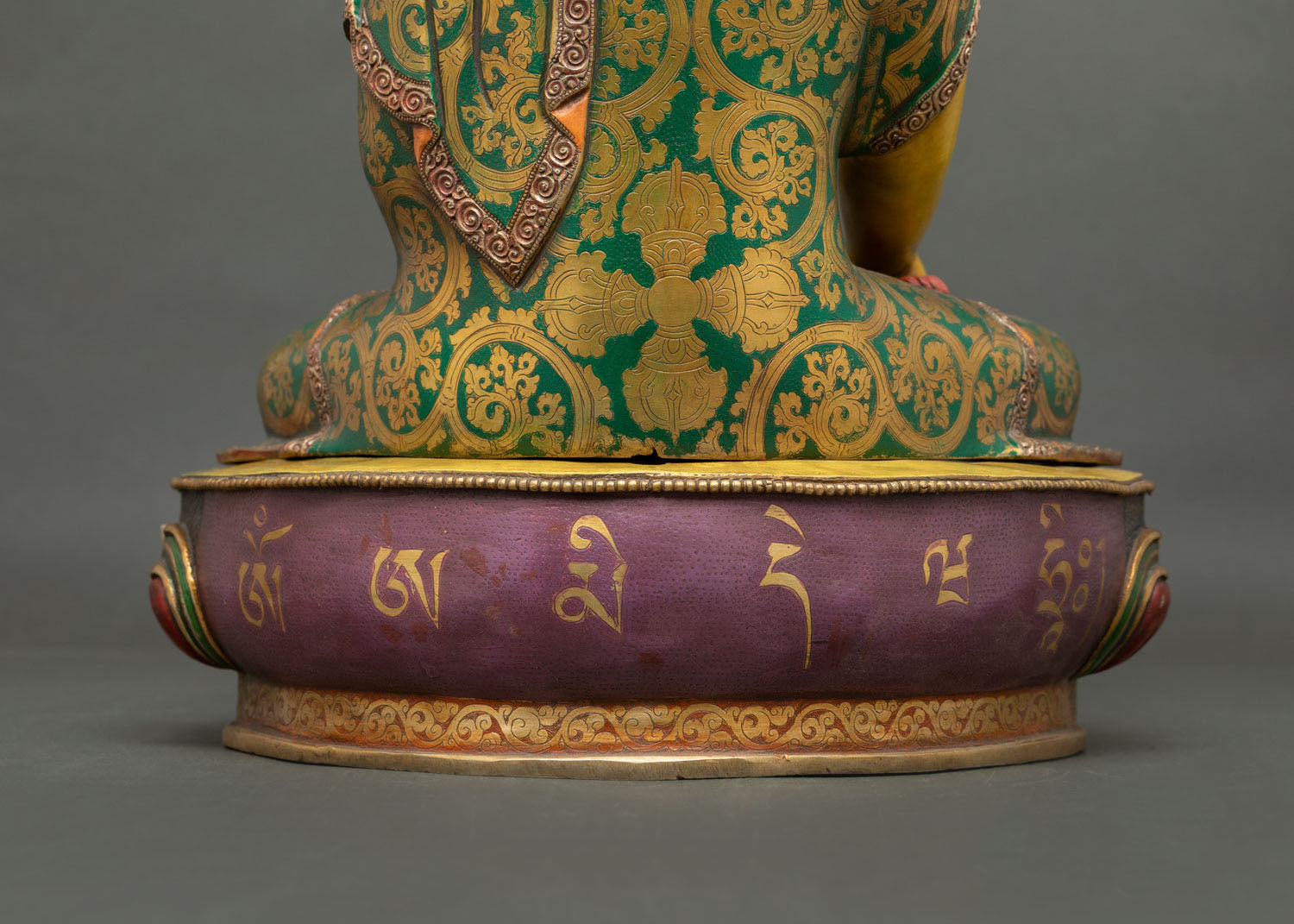 Shakyamuni Buddha Statue | Gold-Painted Face Buddhist Art