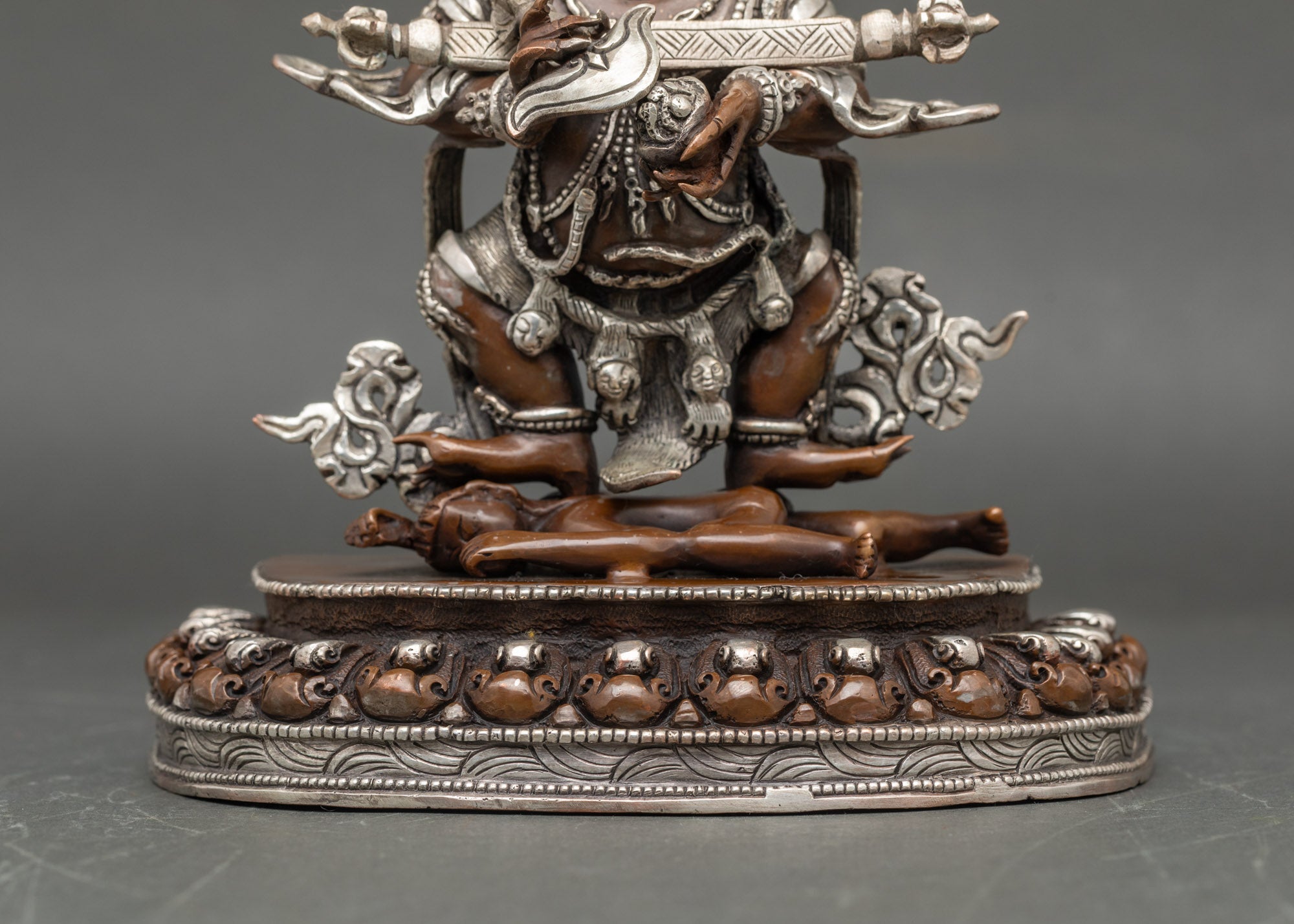 Wrathful Deity Sakya Mahakala Statue for Protection and Strenght