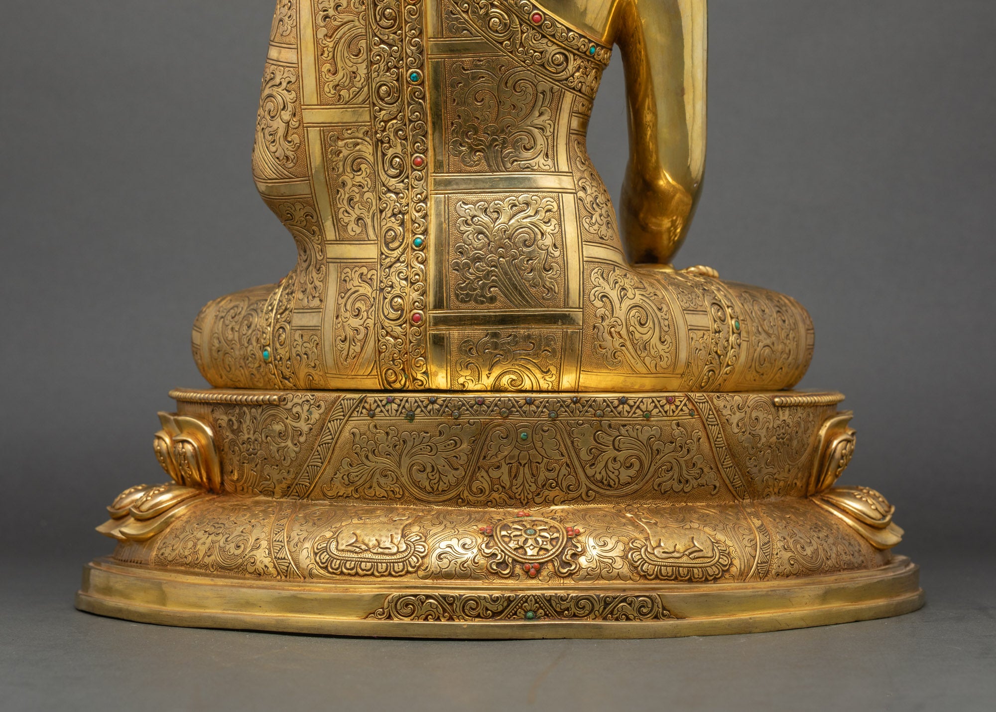 Shakyamuni Buddha Statue | Peaceful Altar Sculpture from Nepal