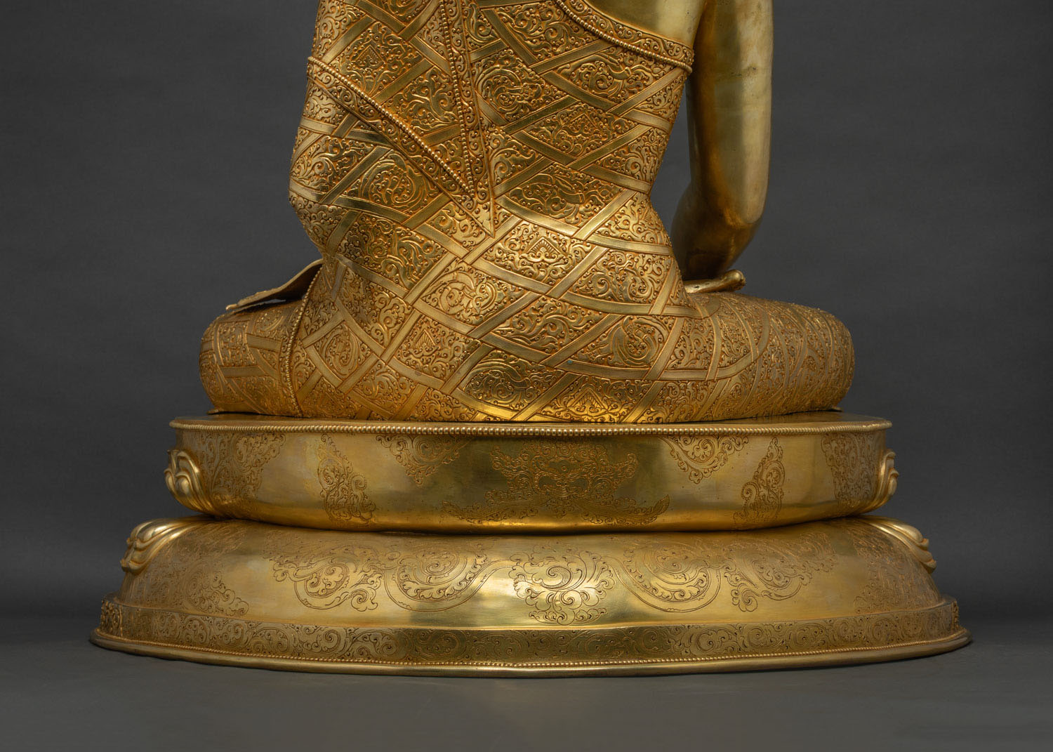 Giant Shakyamuni Buddha Statue for Meditation | Handcrafted In Nepal
